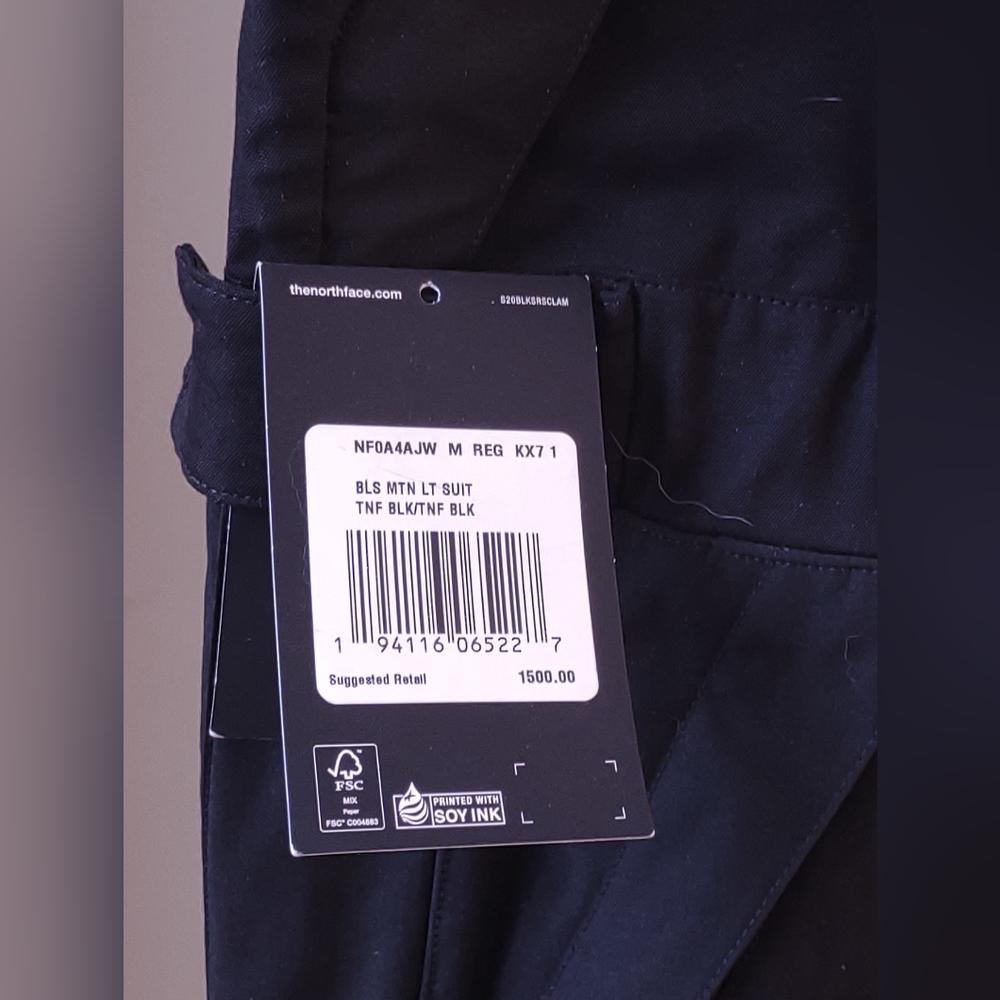 North face mountain jumpsuit - Picture 2 of 4